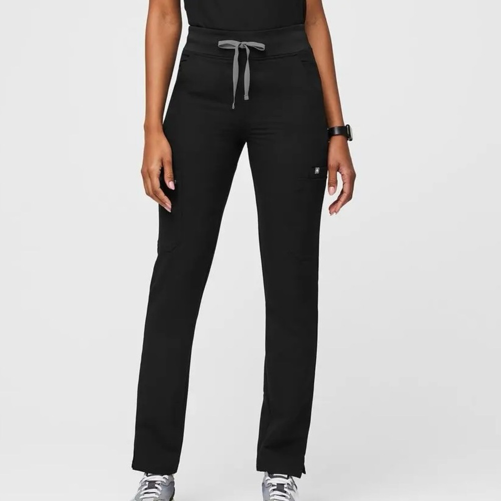 FIGS SET: technical collection, skinny pant + top